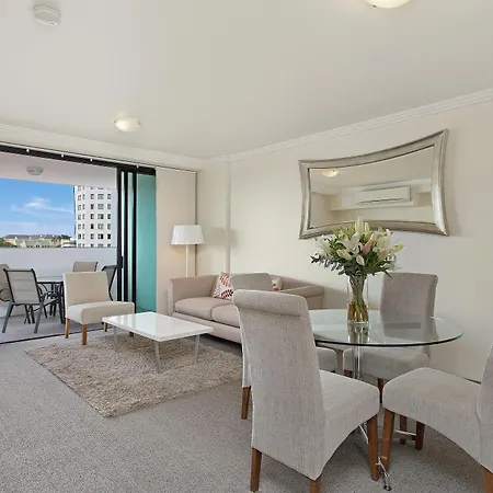 Republic Apartments Brisbane City Exterior photo