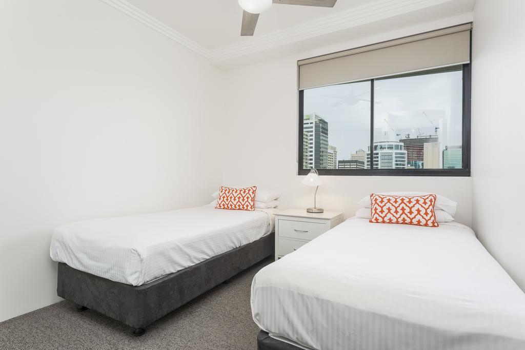 Aparthotel Republic